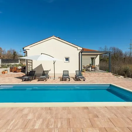 Bogondon Villa