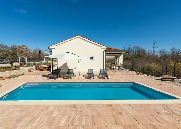 Bogondon Villa